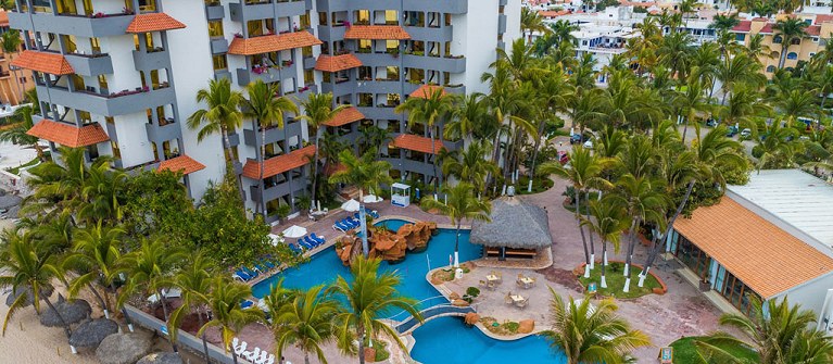 Luna Palace Hotel And Suites