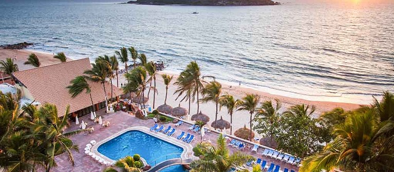 Luna Palace Hotel And Suites