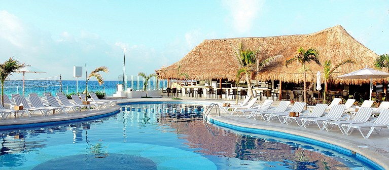 Desire Riviera Maya Resort
