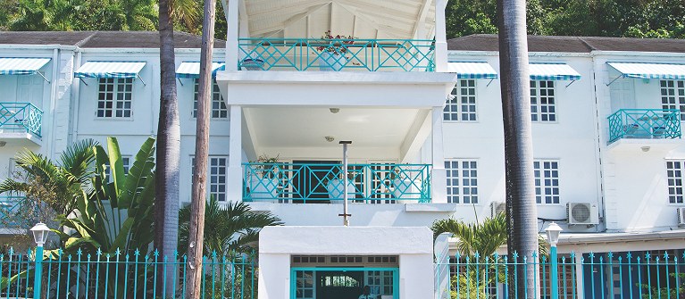 Deja Resort