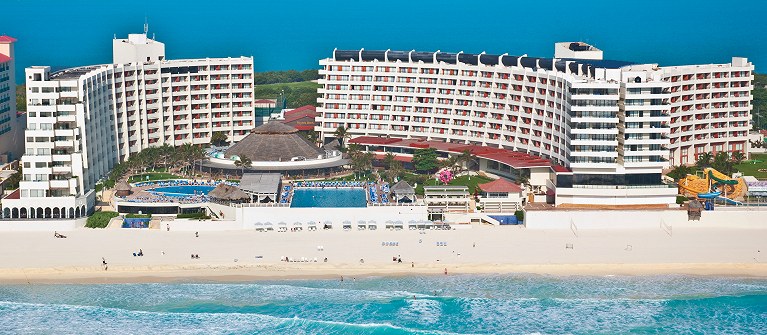 Crown Paradise Club Cancun