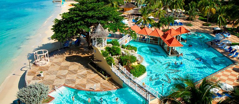 Jewel Dunns River Beach Resort
