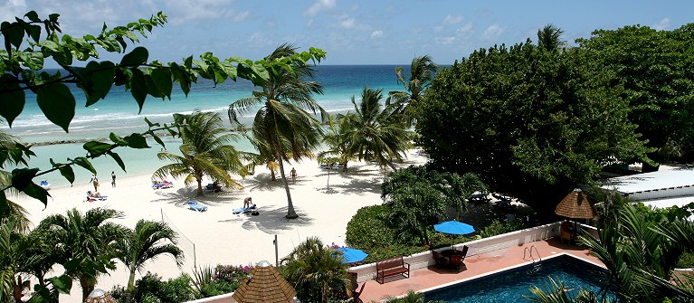 Coconut Court Beach Hotel