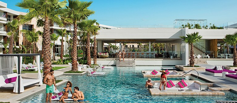 Breathless Riviera Cancun Rst And Spa
