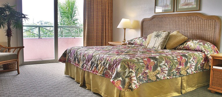Castaways Resort And Suites 