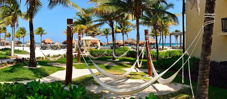 Catalonia Yucatan Beach