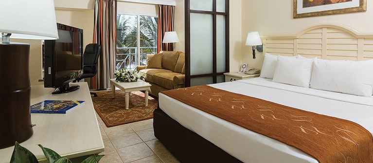 Comfort Suites Paradise Island