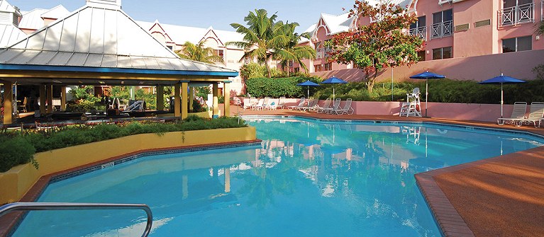Comfort Suites Paradise Island