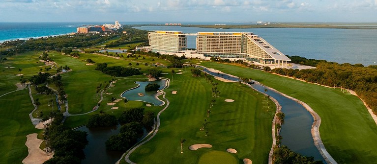 Hyatt Vivid Grand Island