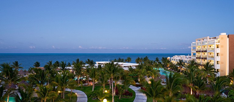 Excellence Playa Mujeres