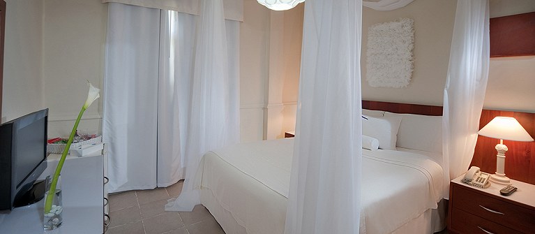 Hodelpa Caribe Colonial