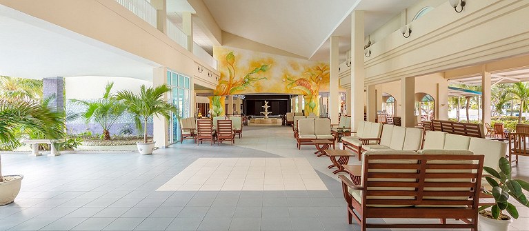 Aston Costa Verde Beach Resort