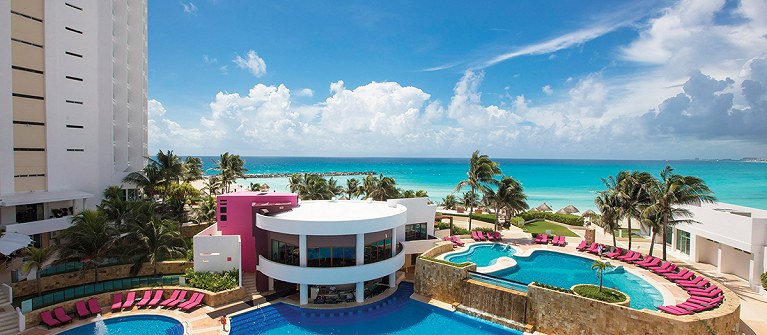 Krystal Grand Cancun