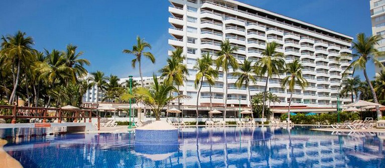Krystal Ixtapa