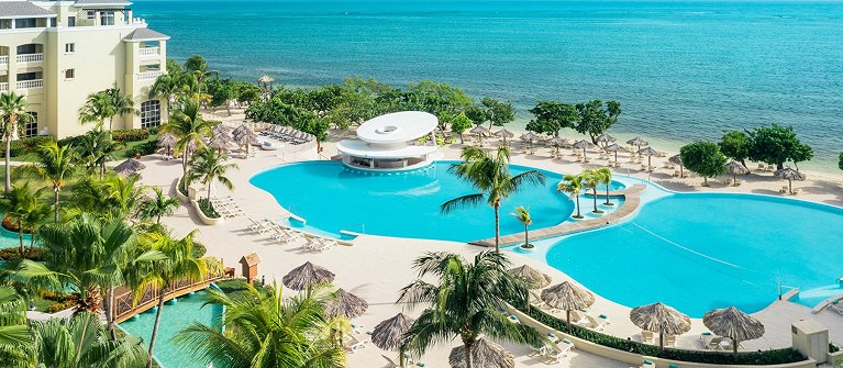 Iberostar Waves Rose Hall Beach