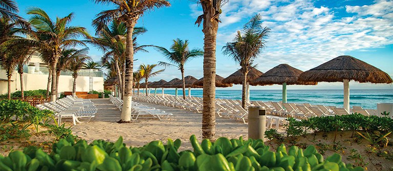 Now Emerald Cancun
