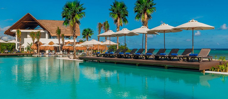 Ocean Riviera Paradise El Beso