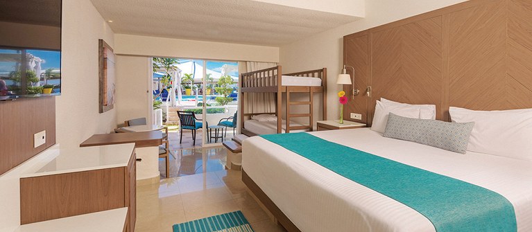 Sunscape Cancun Resort And Spa