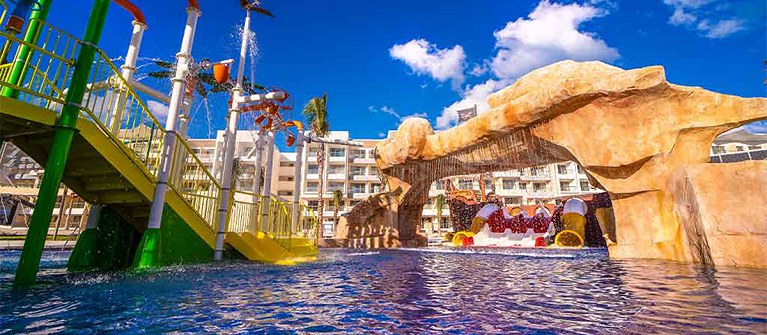 Planet Hollywood Cancun By Royalton