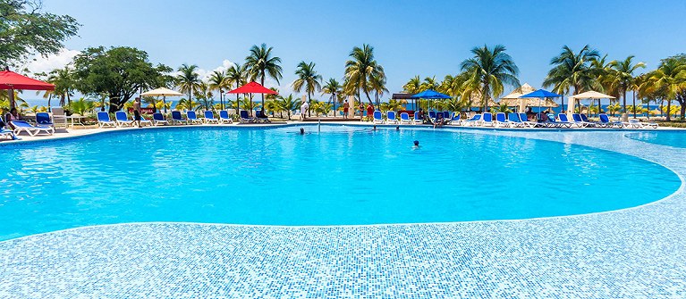 Royal Decameron Indigo Beach