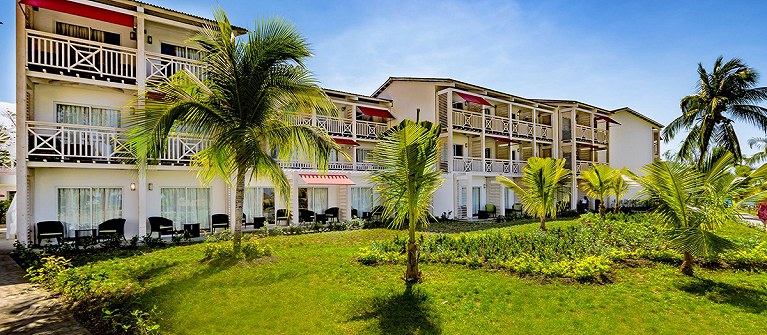 Royal Decameron Indigo Beach