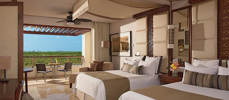 Secrets Playa Mujeres Golf And Spa Rst