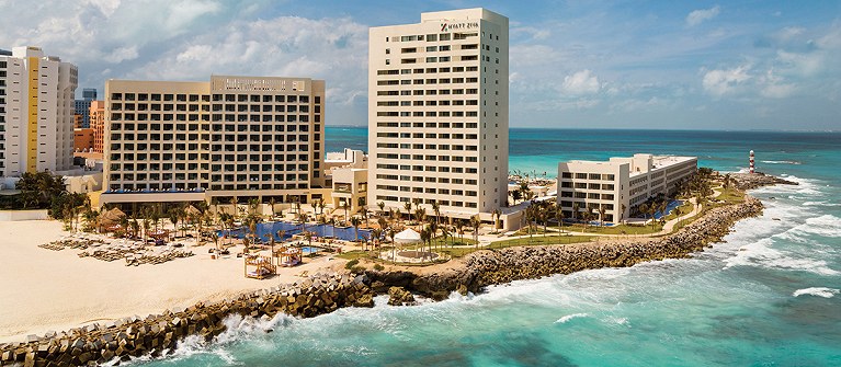 Turquoize Adult Tower At Hyatt Ziva Cancun