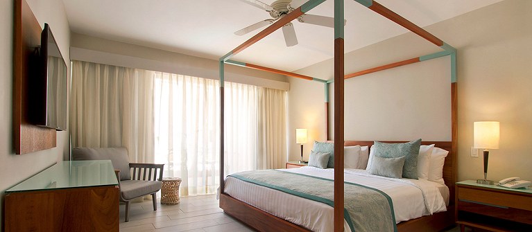 Vh Atmosphere Adults Only Resort And Beach Club