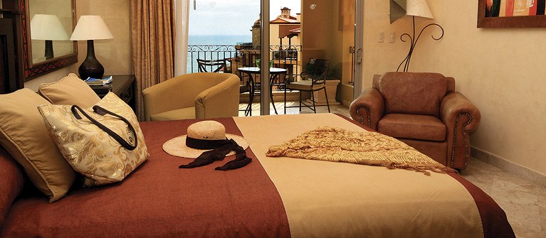 Villa La Estancia Beach Resort And Spa